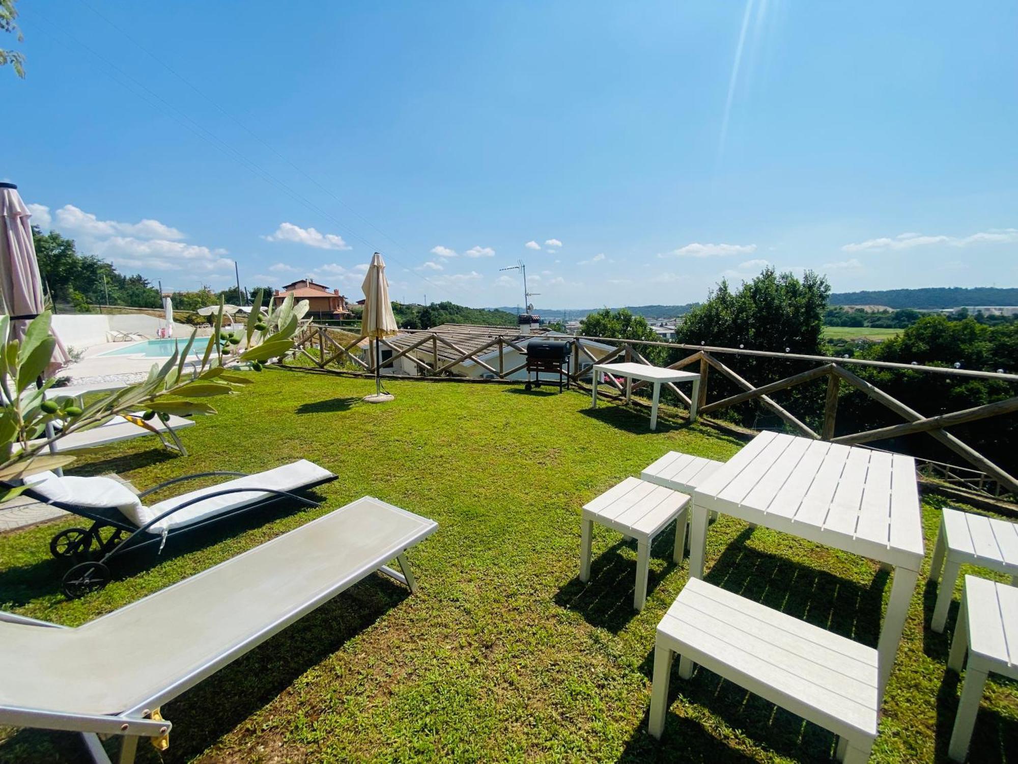 Villa Poggio Ulivo Pool-Apartments Rivoli Veronese 外观 照片