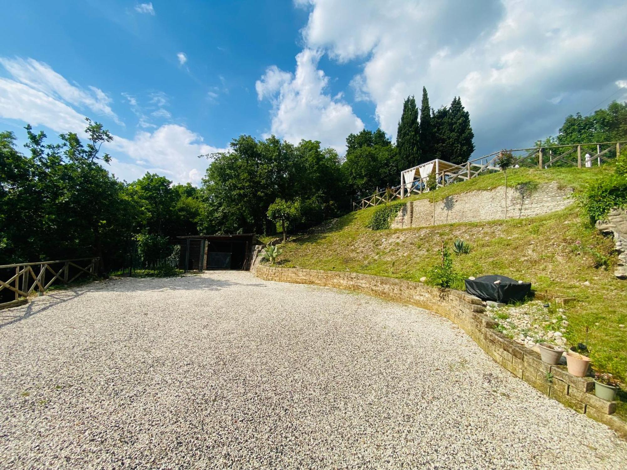Villa Poggio Ulivo Pool-Apartments Rivoli Veronese 外观 照片